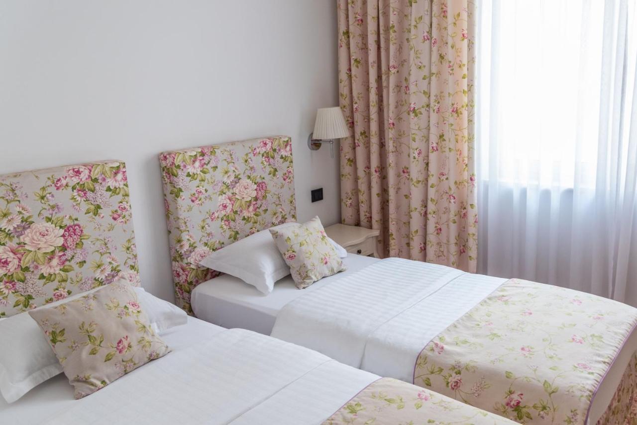 Hotel Grace Medugorje Bagian luar foto